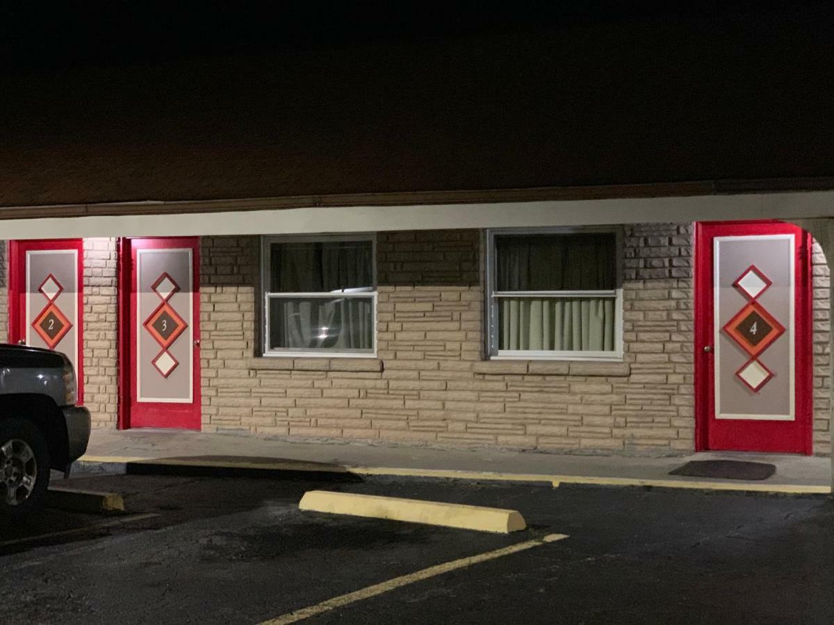 Plantation Motel Candler エクステリア 写真